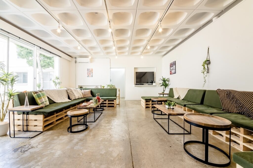 賃貸物件オークハウス・シェアハウスの共用リビング